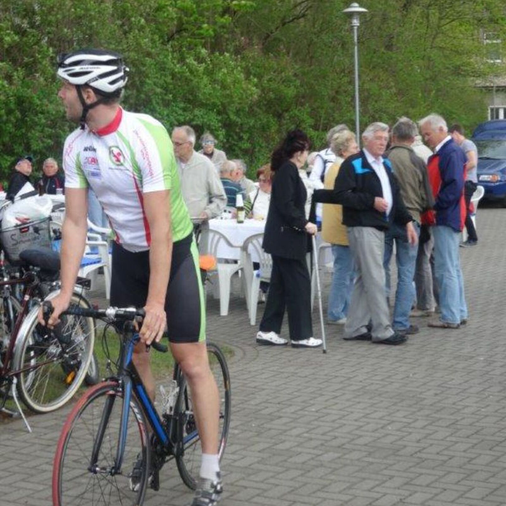 und Florian Fernow nach der sportlichen Strecke