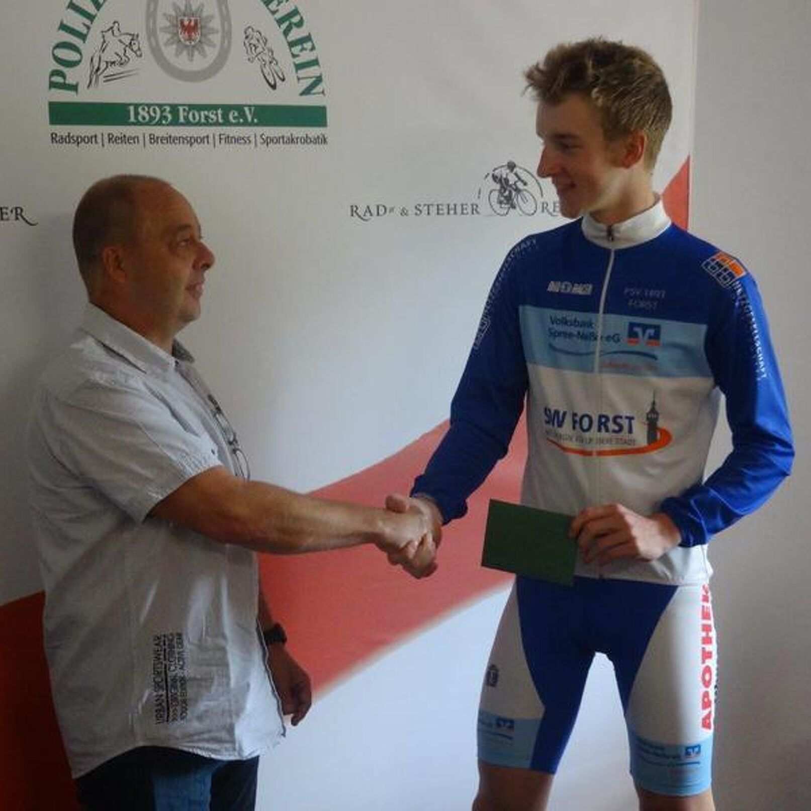 Viel Glück wünscht der Abteilungsleiter Radsport Andreas Beckmann.