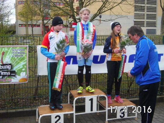 Tilla Geisler, Alina Schlender, Clara Schneider