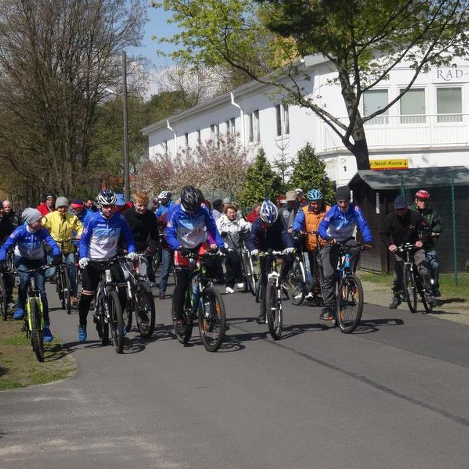 am Start für die 16 und 21 km
