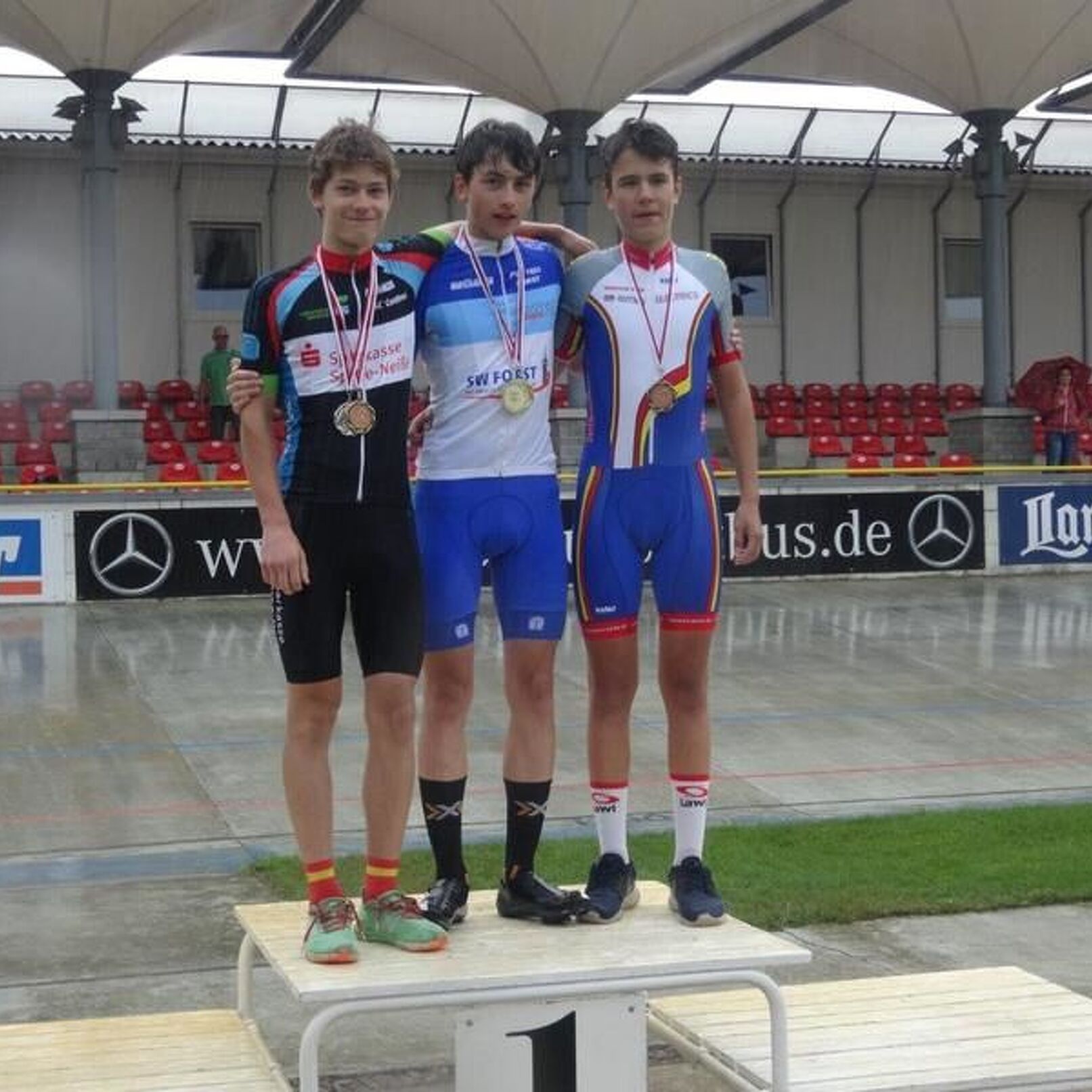 Siegerehrung Schüler U15  2000m Zeitfahren
Henry-Leonard Lehmann RSC Cottbus, Paul Groß PSV Forst, Maximilian Ott RSV Peitz, v.li.