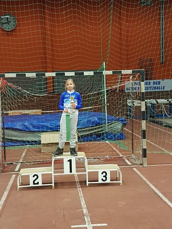 Paula Hübner (U11) 1. Platz im Omnium und im Sprint