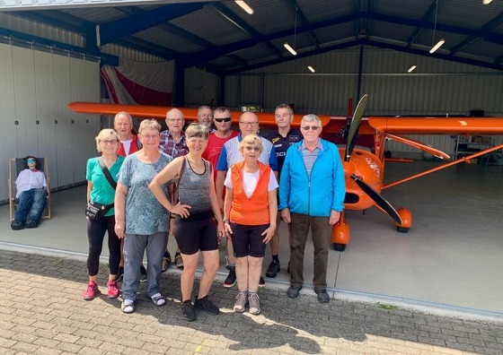 1. Radwandertour zum Flugplatz Neuhausen