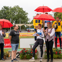 Dank von Romy Kasper an ihren Trainer Mario Vonhof, Foto: Torsten Lorenz