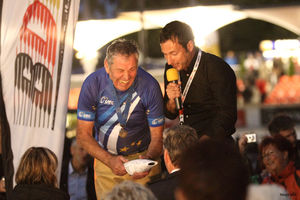Ein signierter Staubsauger - Peter Baurs letztes Rennen (Bild: 28/34)